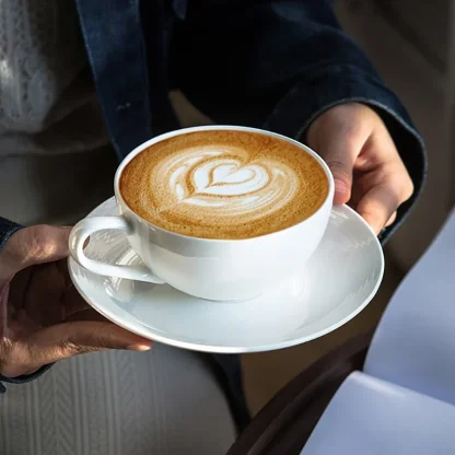 Simple Minimalist White Tea Set